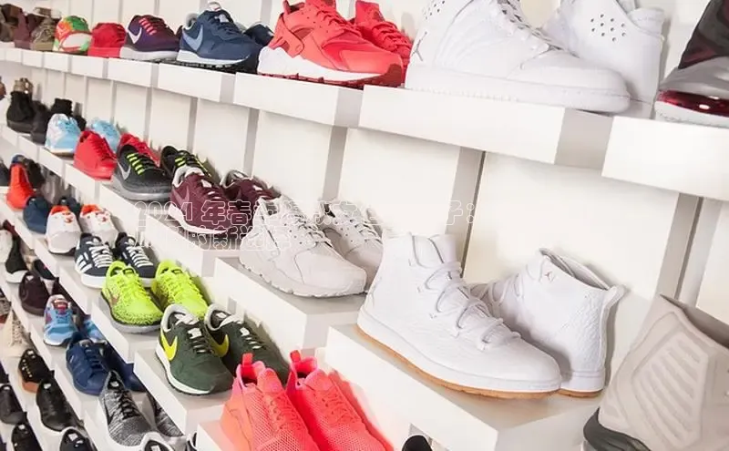 B体育必一官网网易2024 年春季爆款女包头鞋子：引领时尚
风潮的新选择