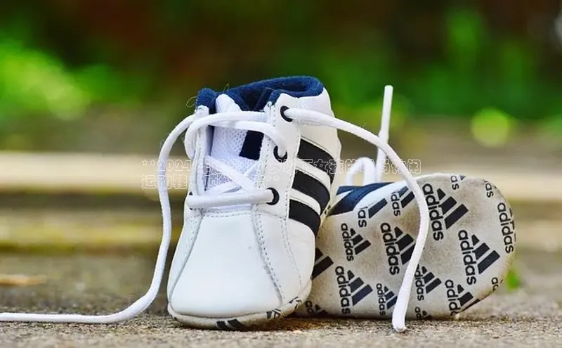 必一运动sport视觉中国**2024 年适合 10 岁以下女孩的时尚休闲
运动鞋：顶级潮流**