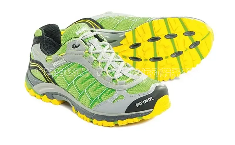 bsport体育最新官网入口滴滴出行**奢华舒适： Tod\'s 白色运动鞋系列**