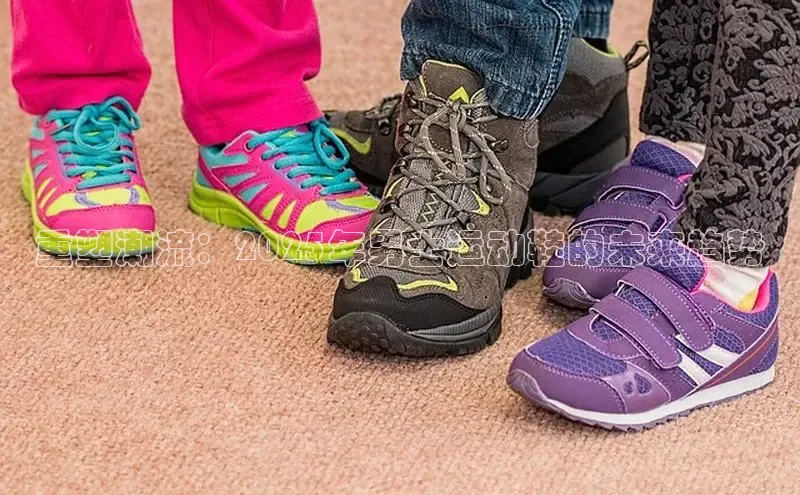 重塑潮流：2025年男士运动鞋的未来趋势